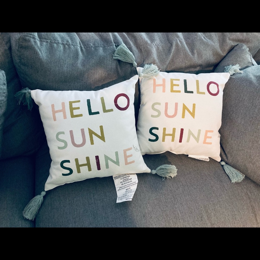 New Pair of Decorative Hello Sunshine Pillows